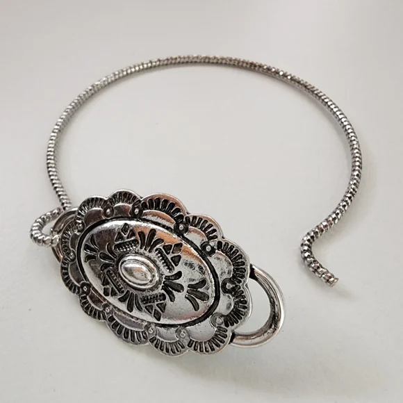 NWT Western Southwestern Tribal Antique Metal Hook Bracelet Boho Western - Picture 6 of 7